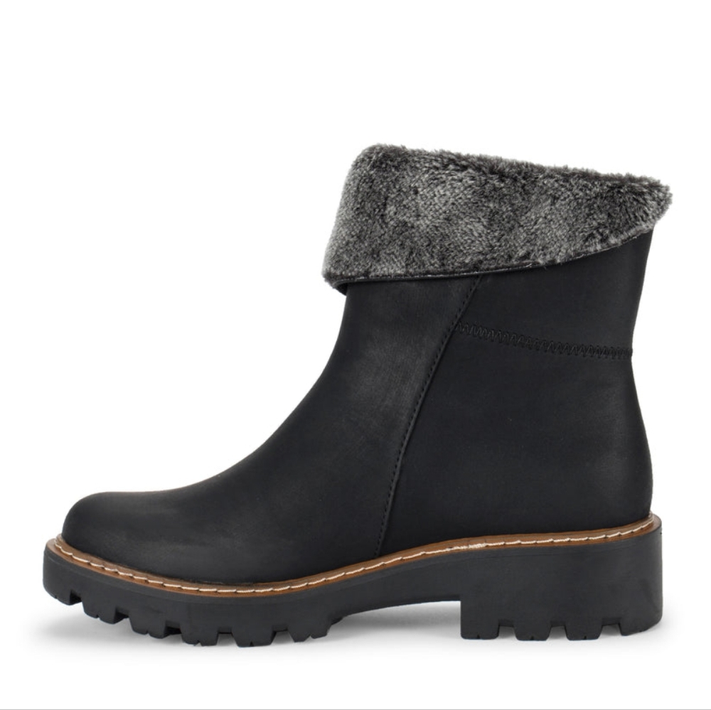 Baretraps Women's Westry Lug Boot With Posture Plus+ Technology Size 7.5